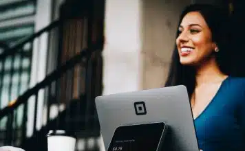 Assurance habitation etudiante : comment bénéficier des offres de la maif ? gray computer monitor